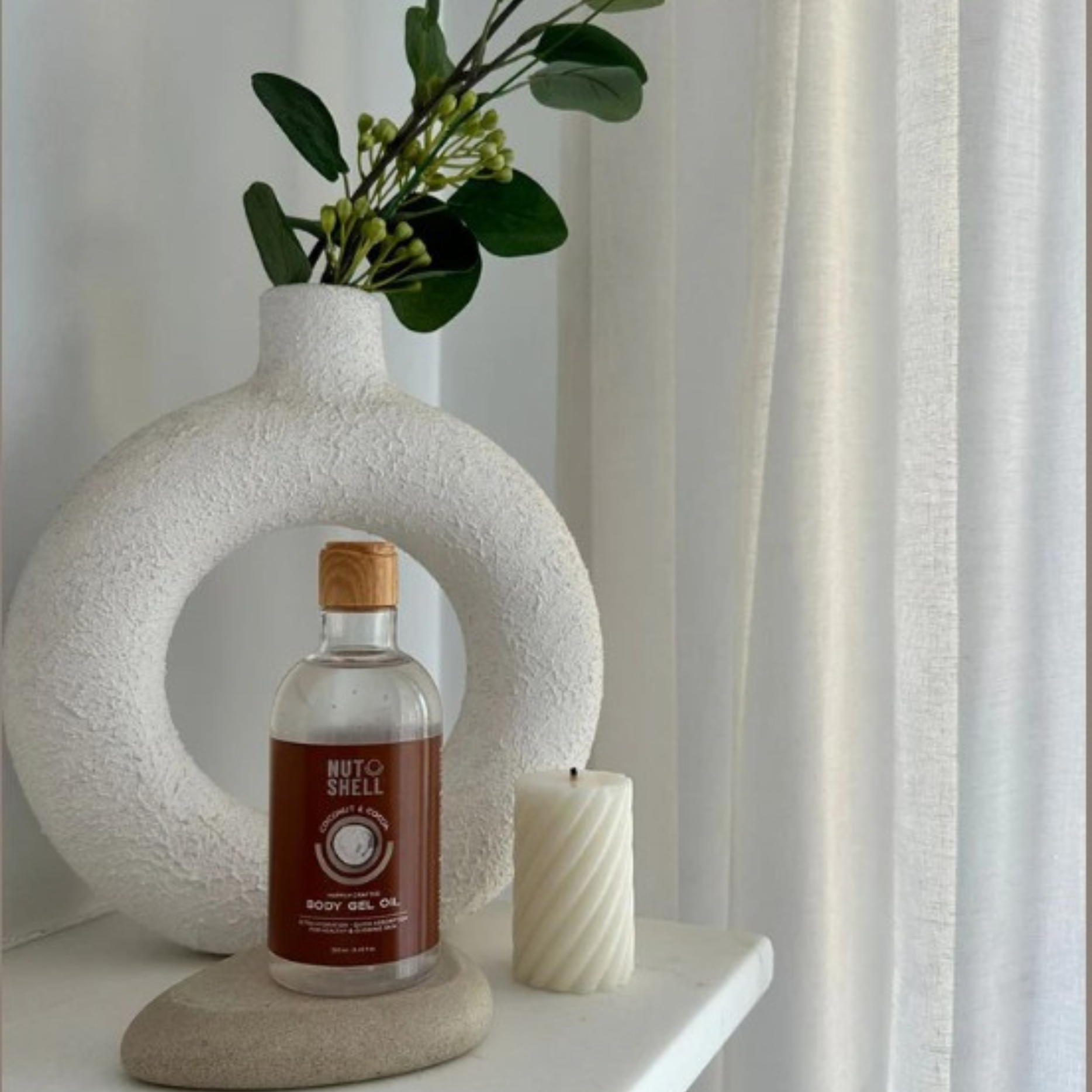 Nutshell  Coconut & Cocoa Body Gel Oil 250ml
